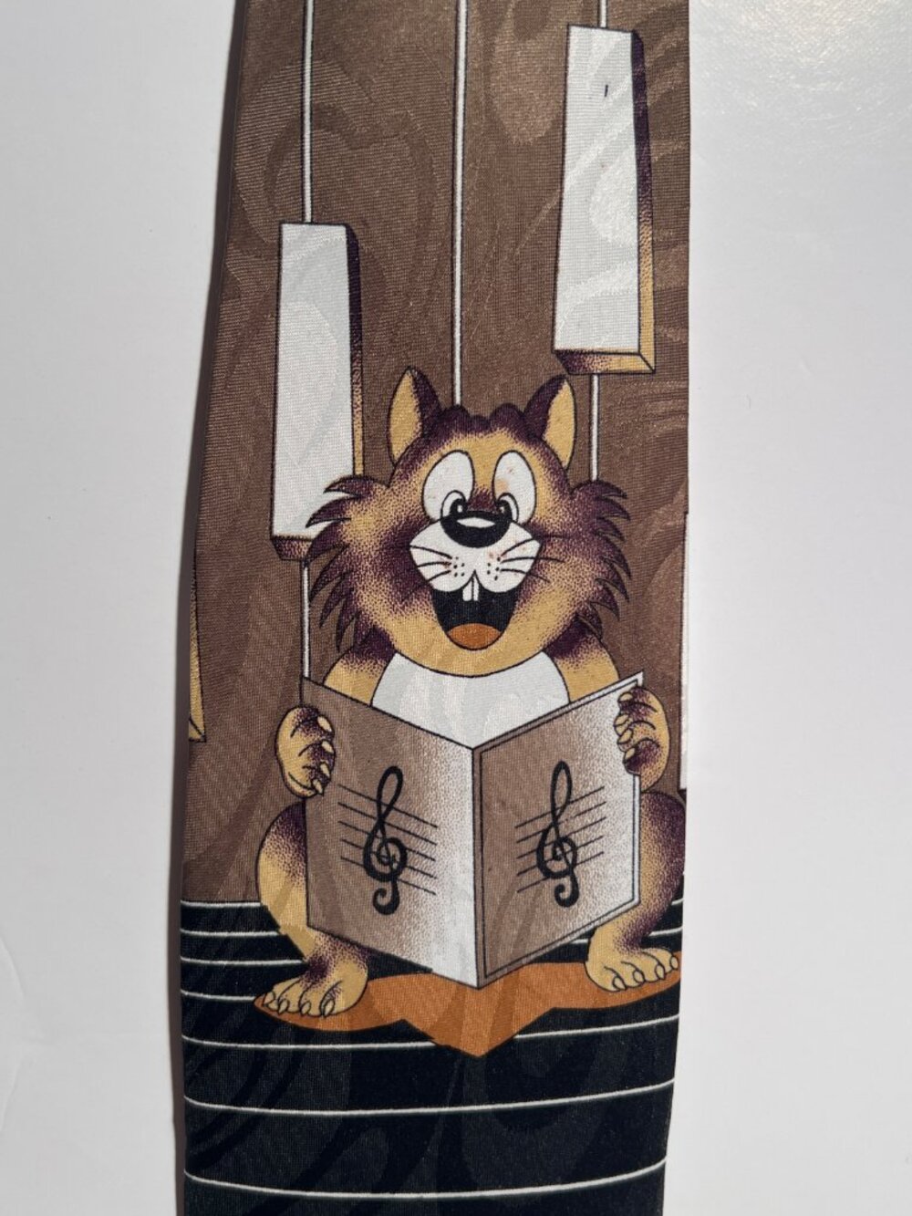 Aldo Viaconti Hand Made Silk Tie Singing Animal Choir Music Notes Brown Black